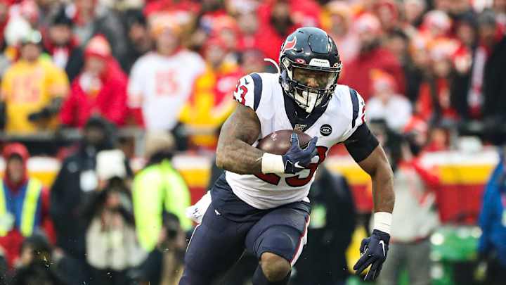 Carlos Hyde Could be Eagles' Next May Splash Carlos Hyde Could be Eagles' Next May Splash