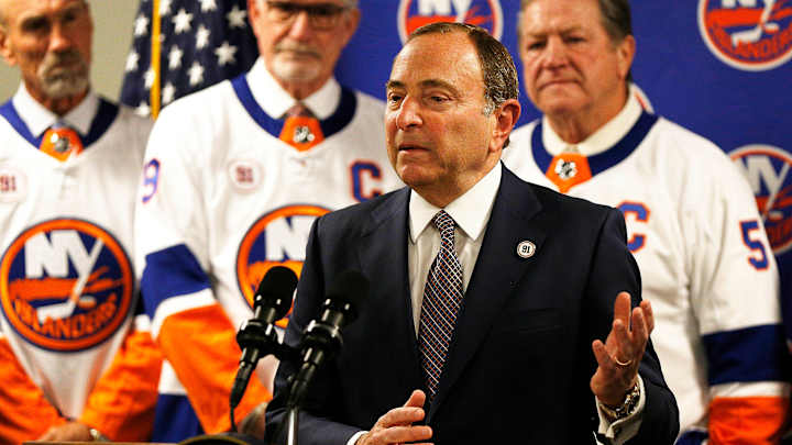 NHL Commissioner Gary Bettman Not 'Even Contemplating' Season Cancellation
