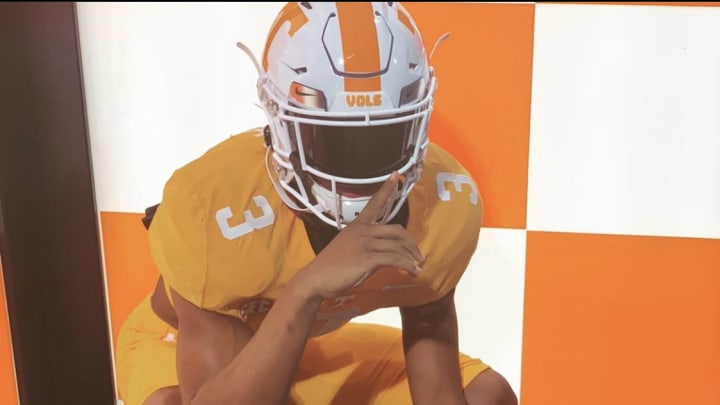 Highly Sought After WR Isaiah Horton "Feels Like A Number One Priority' for Tennessee