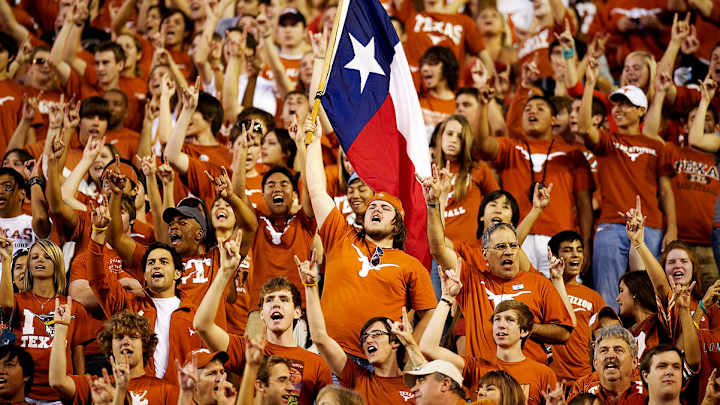 Texas Governor Doesn't Expect Stadiums to Go Past 50 Percent Capacity