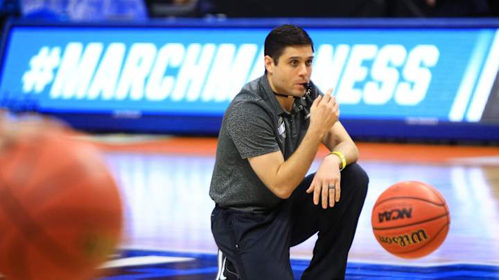Former Tar Heel Wes Miller Voted No. 1 Coach Under 40 by ESPN
