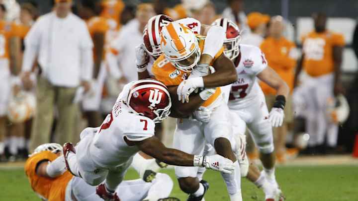Linebacker Reakwon Jones Wins LEO Award at Indiana's Virtual Banquet