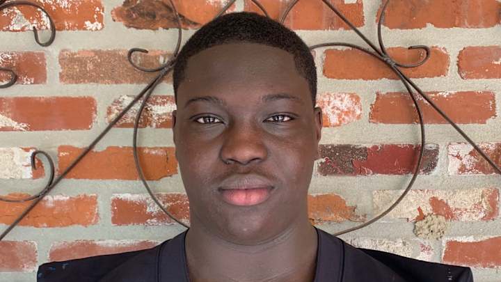 2022 Recruit Emery Jones Recaps a Wild Hour That Saw Him Pick Up Offers From LSU Football, Three Others