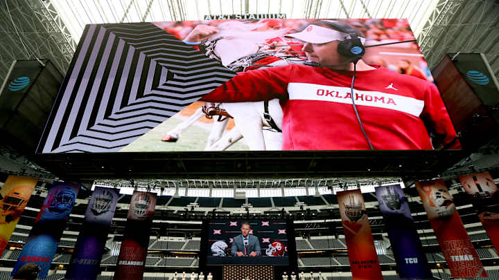 Virtual Reality: Lincoln Riley, Sooners, 'Embrace What We Can Do' to Land Recruits in COVID-19 Virtual Reality: Lincoln Riley, Sooners, 'Embrace What We Can Do' to Land Recruits in COVID-19