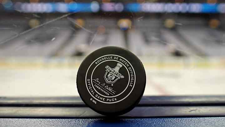 Report: NHL and NHLPA 'Making Progress' on 24-Team Format to Resume Season