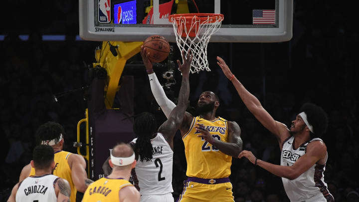 Calif. Sports Could Resume in Early June, Texas to Allow Pro Sports to Return May 31 Calif. Sports Could Resume in Early June, Texas to Allow Pro Sports to Return May 31