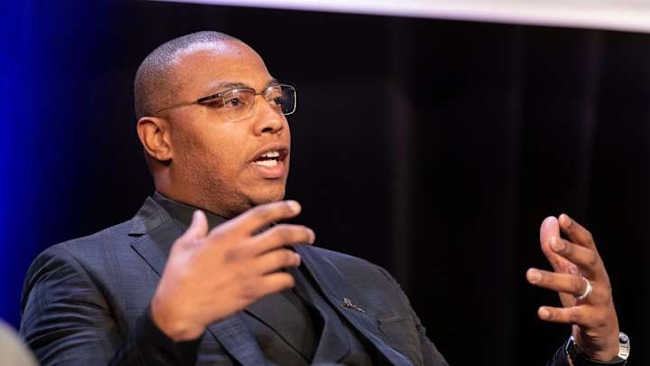 Former Miami Heat teammate Caron Butler compares Dwyane Wade to Michael Jordan