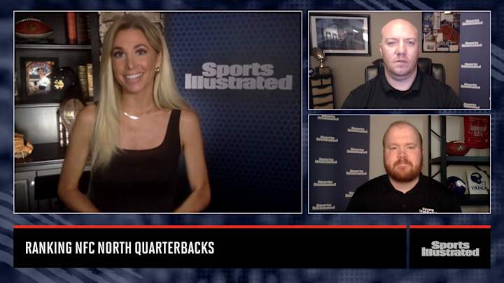 Cal Football: Is Aaron Rodgers Still the Best QB in the NFC North?