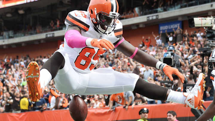 David Njoku Gives Props To Local Podcast Host For Her Rendition Of His End Zone Celebration