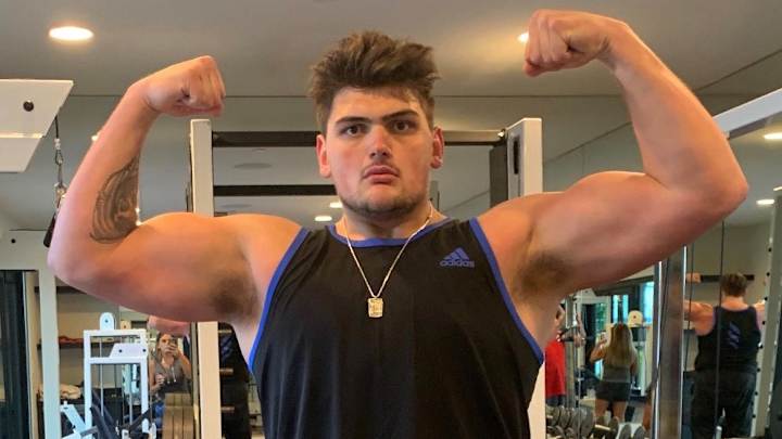 Washington Tackle Jaxson Kirkland Won't Let Pandemic Weaken Him