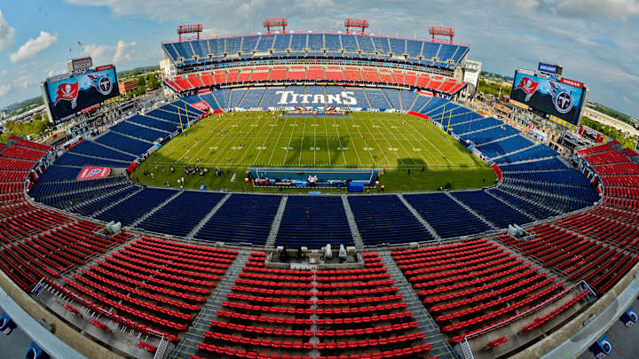 Titans Offer Opt-Out Options to Season Ticket Holders