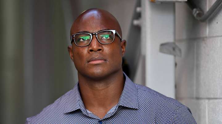 DeMarcus Ware Raves About Cowboys' New 'Hybrid' Defense DeMarcus Ware Raves About Cowboys' New 'Hybrid' Defense