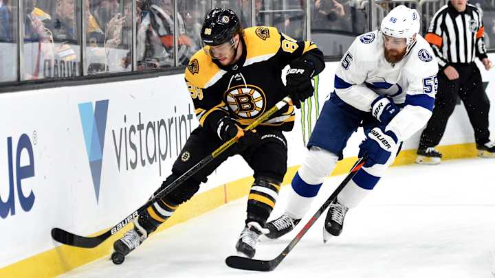 Weekend Hot Clicks: NHL Is One Step Closer to a Playoff Plan