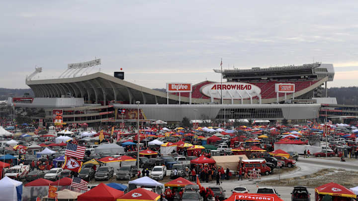 Social Distancing Before Its Time: The Kansas City Chiefs In The '70s And '80s Social Distancing Before Its Time: The Kansas City Chiefs In The '70s And '80s