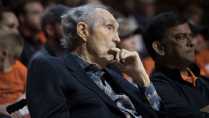 Eddie Sutton - Legendary Coach and Mentor To Tony Allen, Passes Away At Age 84