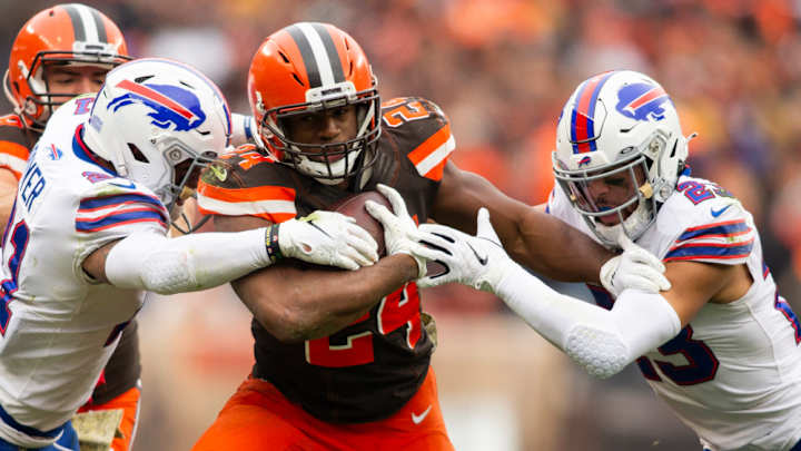 Nick Chubb Has Been Showing Off Insane Strength