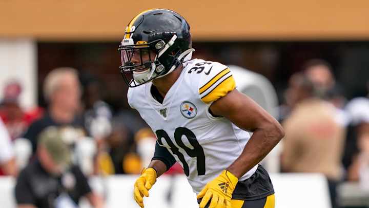 Minkah Fitzpatrick Open to Moving to Prevent Gameplanning Against Him Minkah Fitzpatrick Open to Moving to Prevent Gameplanning Against Him