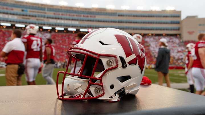 2021 TE Jack Pugh 'Couldn't Find Anything Negative with Wisconsin,' According to Dad 2021 TE Jack Pugh 'Couldn't Find Anything Negative with Wisconsin,' According to Dad