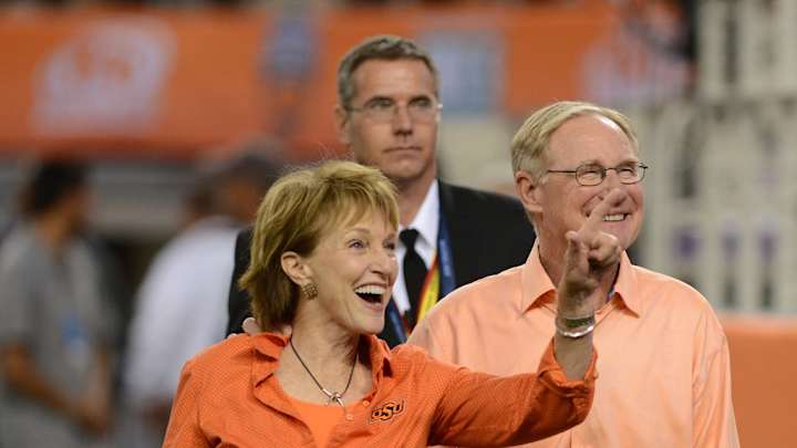 President Burns Hargis on COVID-19 and Oklahoma State plus Wanting to See a Football Season