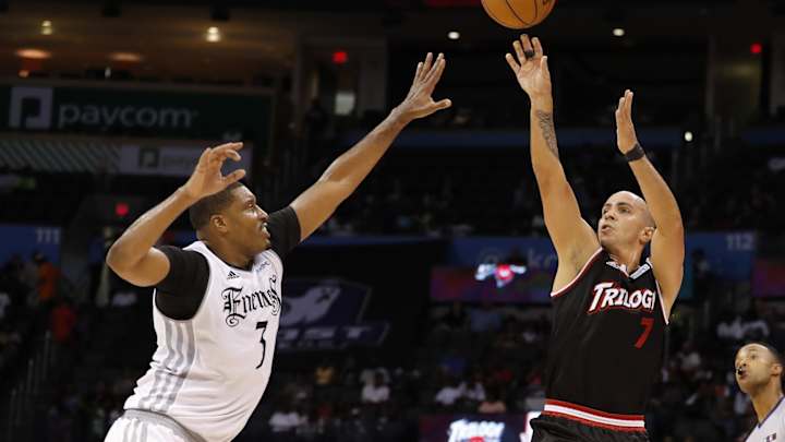 Former Miami Heat guard Carlos Arroyo is now a music sensation