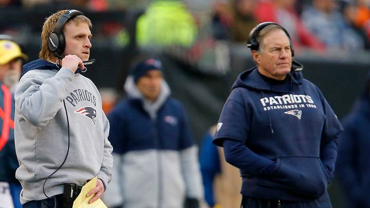 Report: Patriots Coaches Are Returning to Facility on Voluntary Basis Report: Patriots Coaches Are Returning to Facility on Voluntary Basis