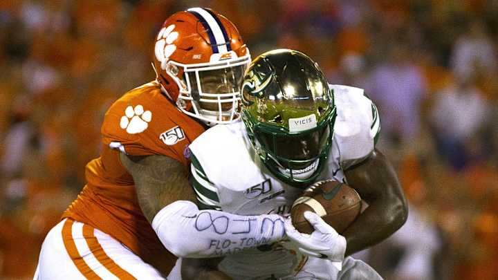 2019 Recap: Clemson Rolls Past Charlotte