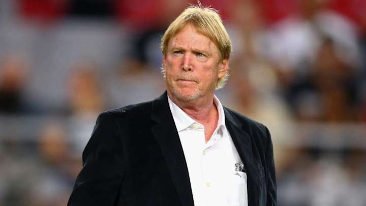 Raiders Mark Davis Gave Blessing to Sign Colin Kaepernick Raiders Mark Davis Gave Blessing to Sign Colin Kaepernick
