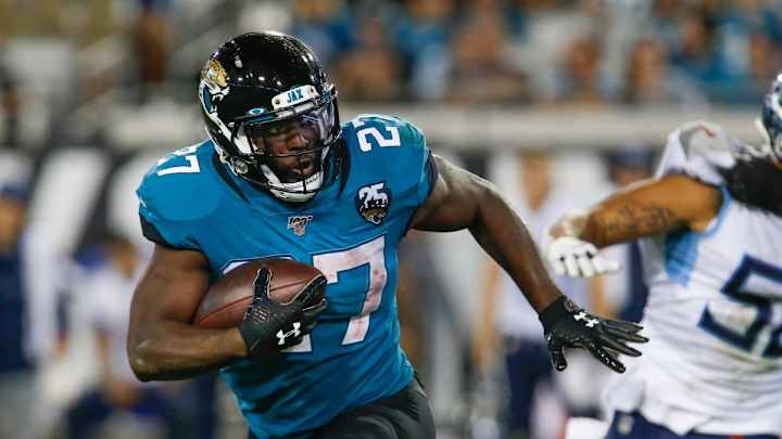 Jaguars RB Leonard Fournette Displays Offseason Field Training Regiment Jaguars RB Leonard Fournette Displays Offseason Field Training Regiment