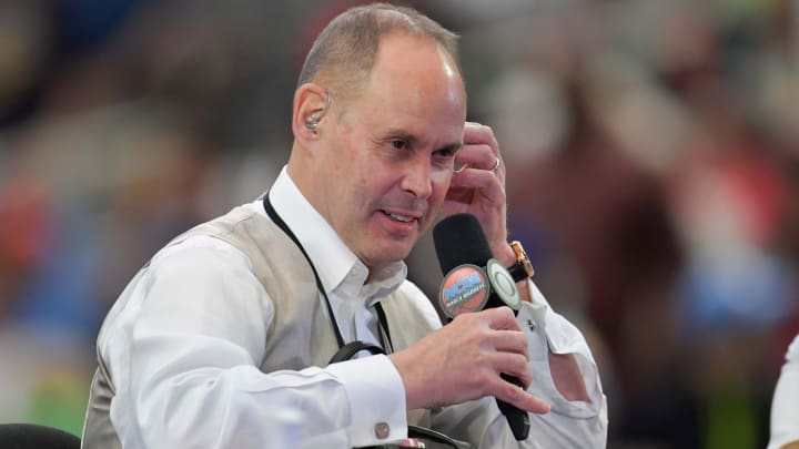 TNT's Ernie Johnson: 'You Can't Use the Flag as a Blindfold': TRAINA THOUGHTS