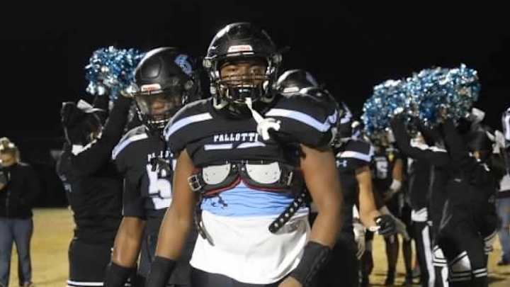 DMV Profile: St. Vincent Pallotti Defensive Tackle Christopher Boti DMV Profile: St. Vincent Pallotti Defensive Tackle Christopher Boti