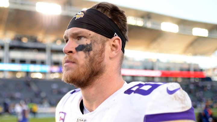 Kyle Rudolph Organizes Community Event For Supply Distribution