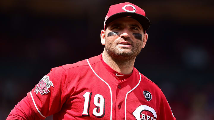 Reds' Joey Votto Put on IL; Reportedly Has COVID-19 Symptoms