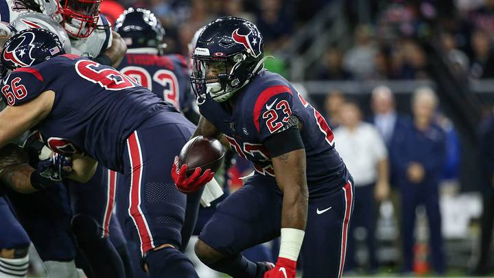 Hook, Line, Sinker: Veteran RB Carlos Hyde Lured by Seahawks' Scheme Hook, Line, Sinker: Veteran RB Carlos Hyde Lured by Seahawks' Scheme
