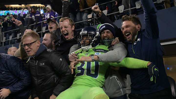 The 12s - Not Jadeveon Clowney - May Be Seahawks Biggest Loss of 2020 Offseason