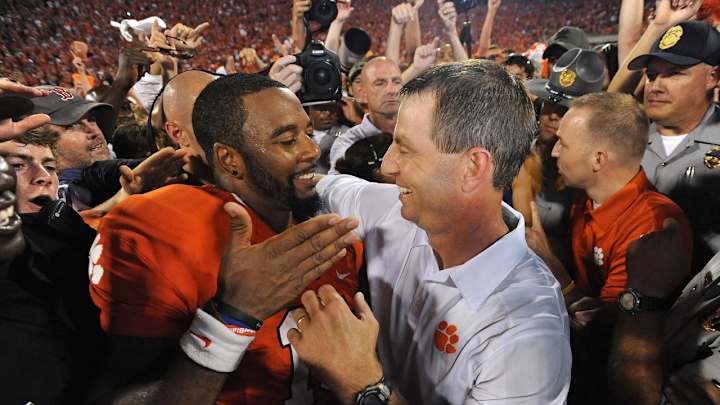 Tajh Boyd Speaks Out on Swinney's Handling of Recent Events Tajh Boyd Speaks Out on Swinney's Handling of Recent Events
