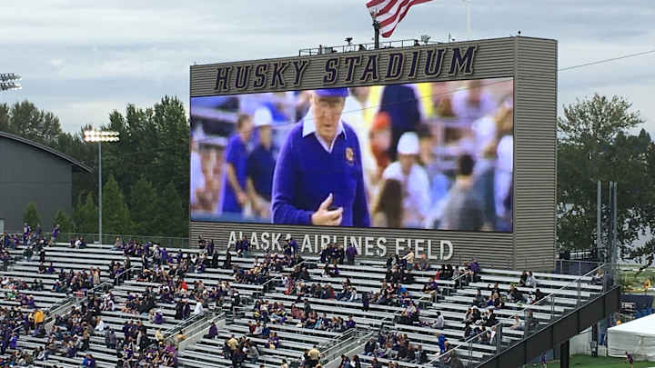 Huskies Begin to Trickle In, But Need to Self-Quarantine Huskies Begin to Trickle In, But Need to Self-Quarantine