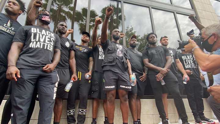 Leonard Fournette and Jaguars Continue To Lead Equal Rights Change in Jacksonville