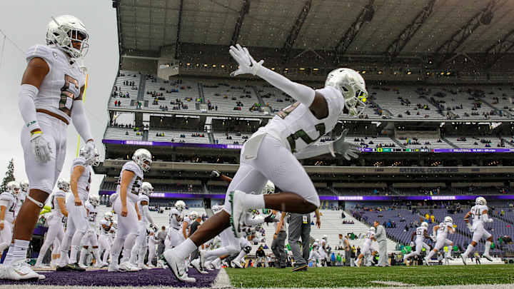 A Good Bet: Oregon's Football Season Centers Around Husky Game on Oct. 3 A Good Bet: Oregon's Football Season Centers Around Husky Game on Oct. 3