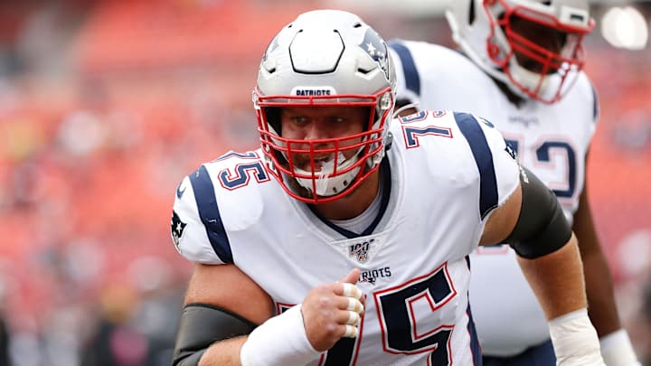 Dolphins Center Karras a Real Student of the Game