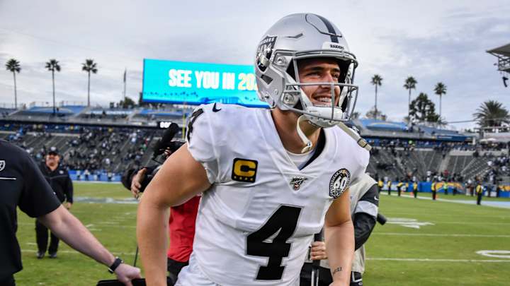 Raiders QB Derek Carr Speaks Out, Aims to Unite People