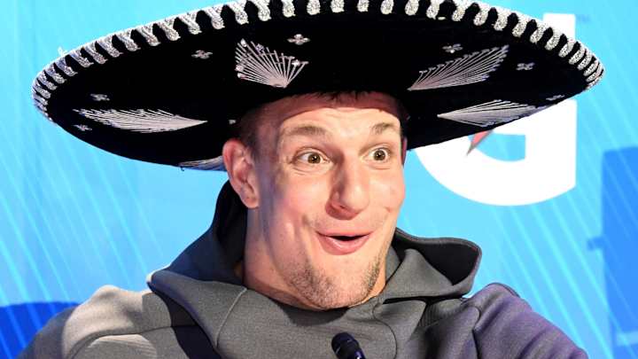 Tampa Restaurant Unveils 'The Gronk' Burger Tampa Restaurant Unveils 'The Gronk' Burger