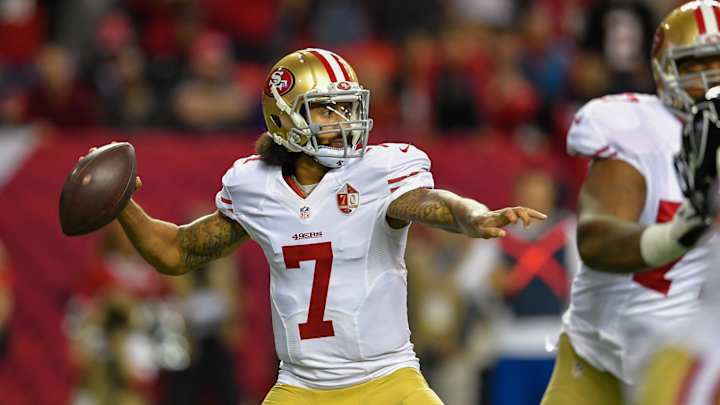 Updated Odds Have Jaguars Among Favorites to Sign Colin Kaepernick