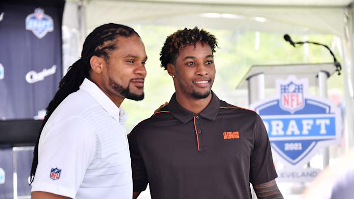 Webster Slaughter, Joshua Cribbs Named To Browns Legends Class of 2020