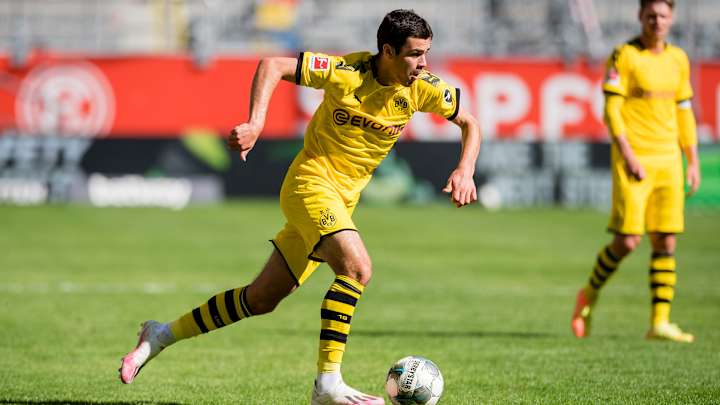 Gio Reyna Records Highlight Assist in First Start for Dortmund