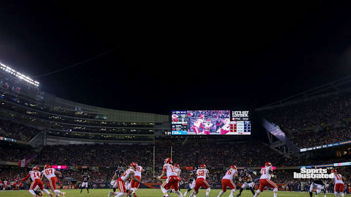 Soldier Field Not Included Among Illinois Stadiums Opening to Fans