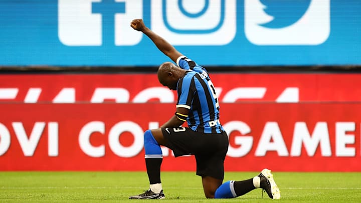 Lukaku, Nkoulou Kneel in Italy to Make Statements on Racism After Scoring Goals