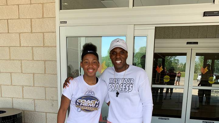 UNC Women's Basketball Offer Five-Star PG Kamorea Arnold