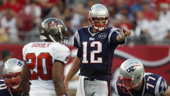 WATCH: Rondé Barber Recalls Epic Stiff-Arm from Tom Brady