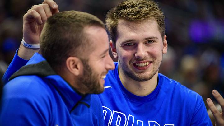 Disney Distractions: Who's Mavs 'Fun Bunch' In Orlando?