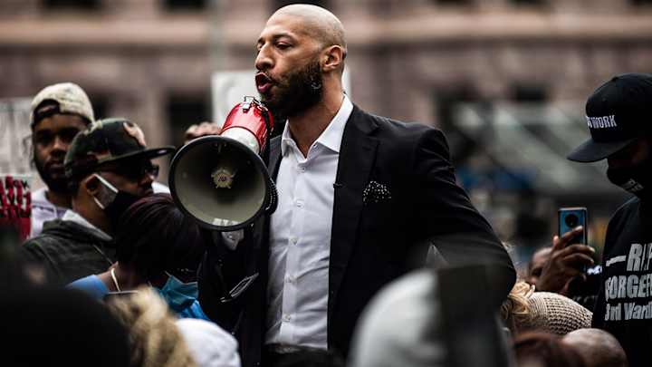 Open Letter to Kyrie Irving and A Call for "Operation Black Bank"